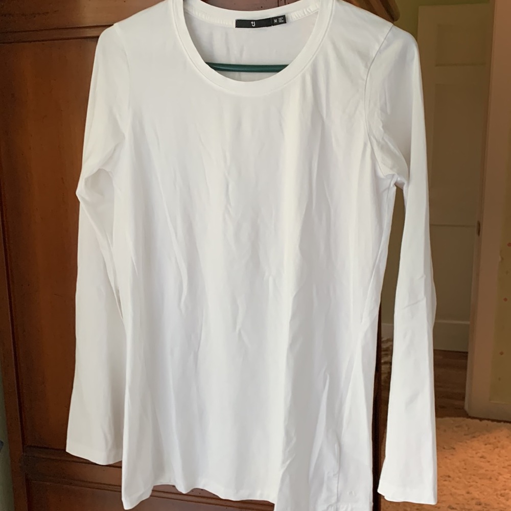 Uniqlo long sleeve shirt